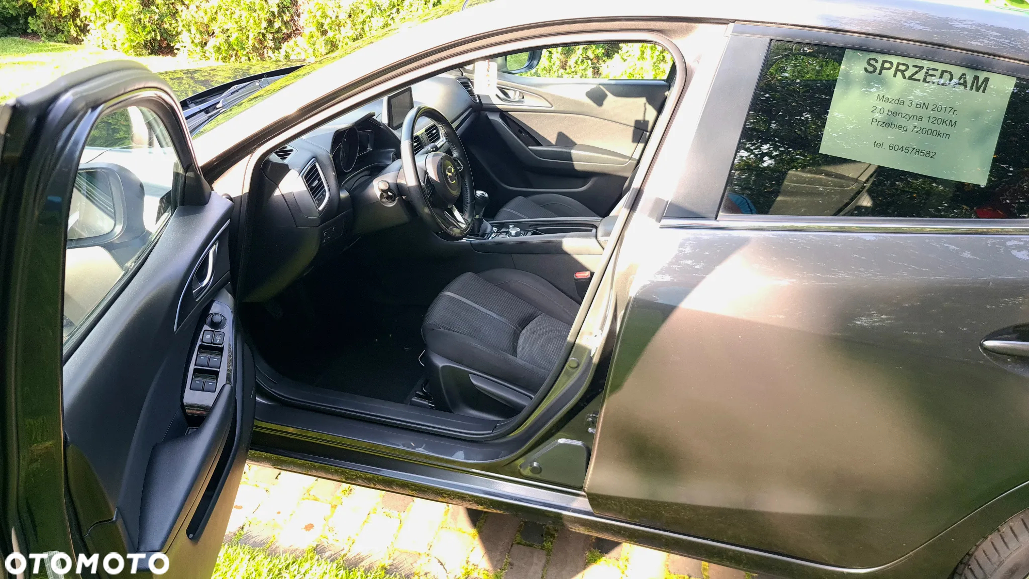 Mazda 3 - 5