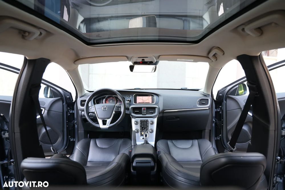 Volvo V40 D2 Geartronic Inscription - 12