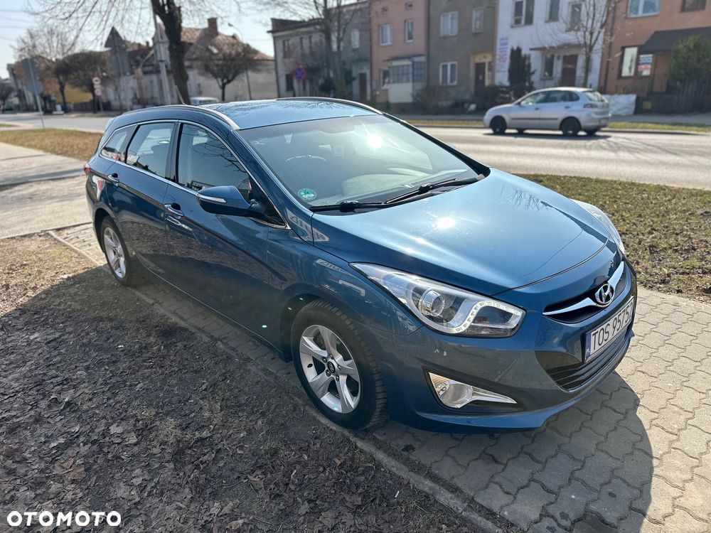 Hyundai i40 i40cw 1.7 CRDi Fifa World Cup Edition - 8