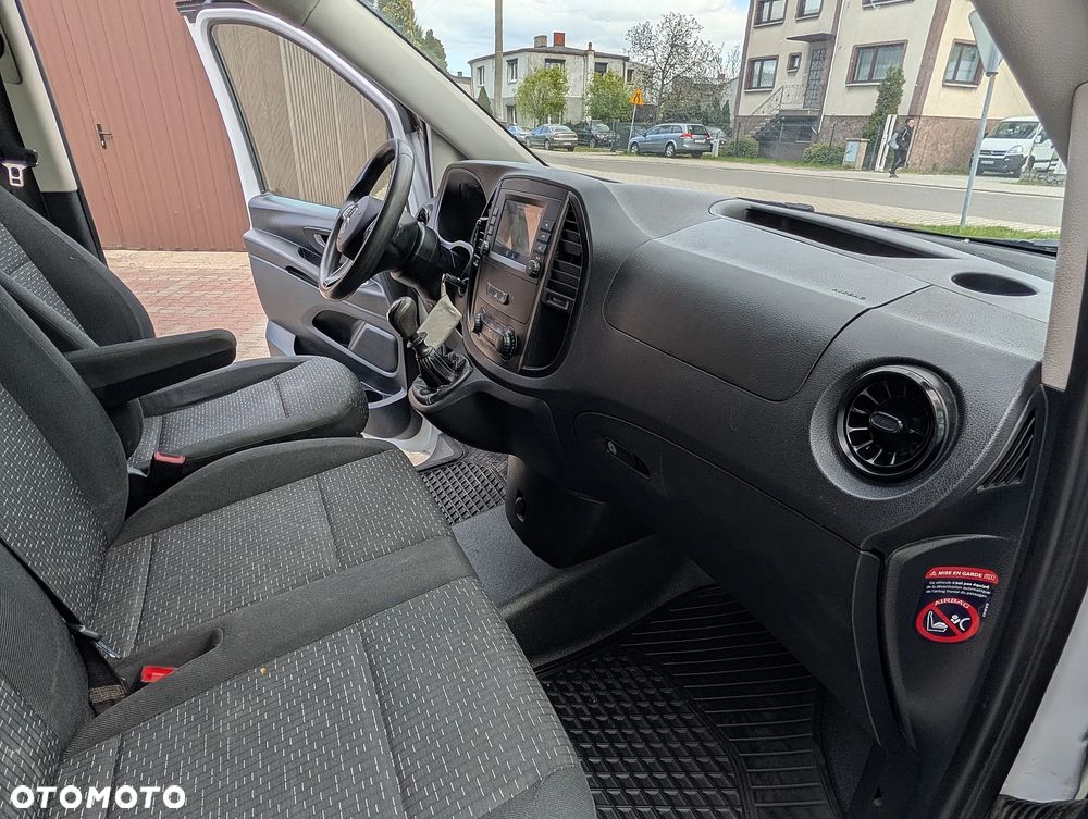 Mercedes-Benz Vito 110CDI long! 3-miejsca! klima! kamera! - 20