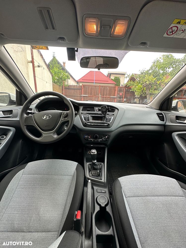 Hyundai i20 1.1 CRDi M/T Confort - 10