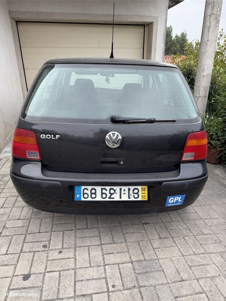 VW Golf 1.4i Confort - 1