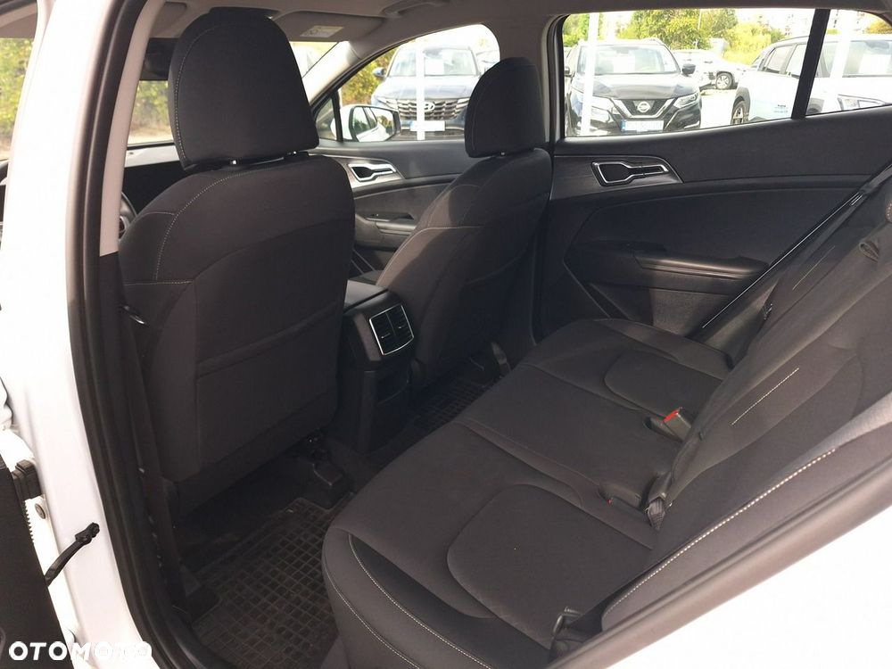 Kia Sportage 1.6 T-GDI M 2WD DCT - 22