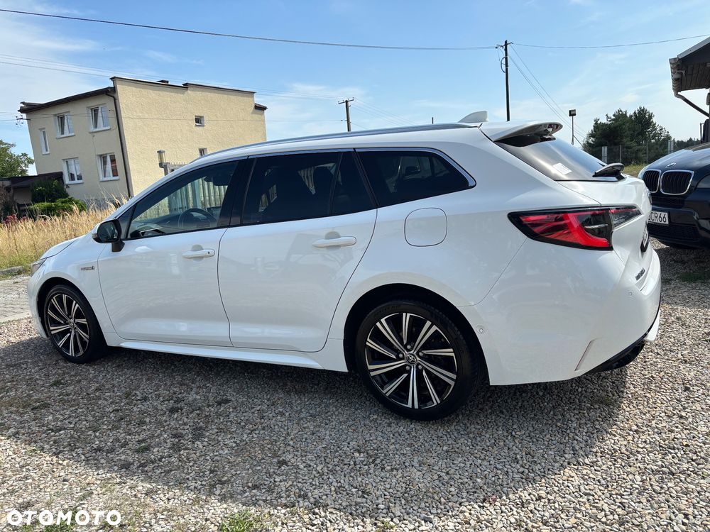 Toyota Corolla 2.0 Hybrid Comfort - 20