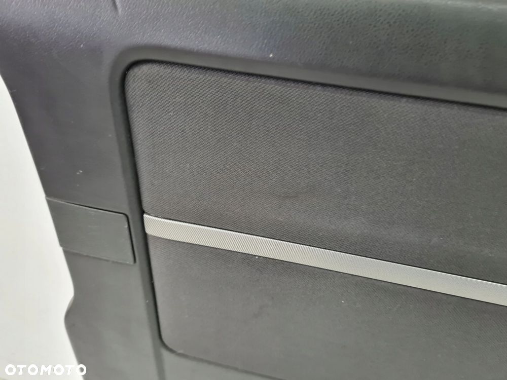 VW T5 MULTIVAN tapicerka drzwi przesuwnych LEWA 7H5867027 - 3