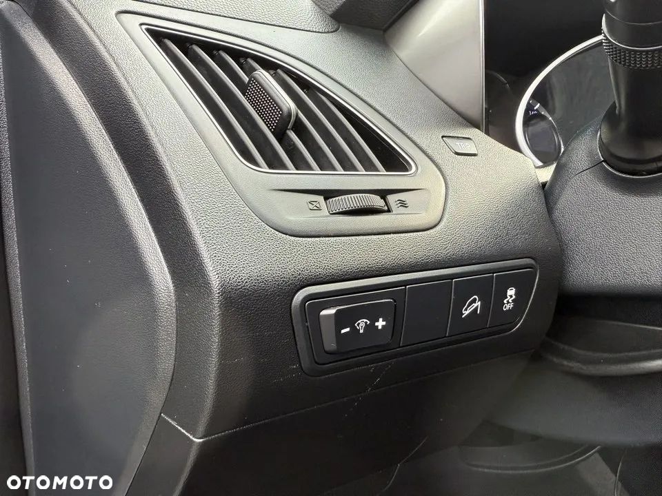 Hyundai ix35 1.6 GDI Premium 2WD - 21