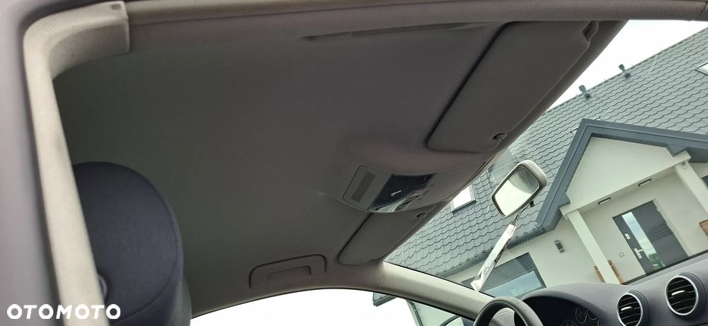 Audi A3 3-drzwiowe 1.6 Ambiente - 21
