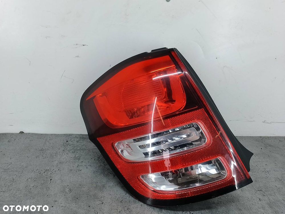 LAMPA TYLNA LEWA CITROEN C3 II 9673805480 HATCHBACK - 1