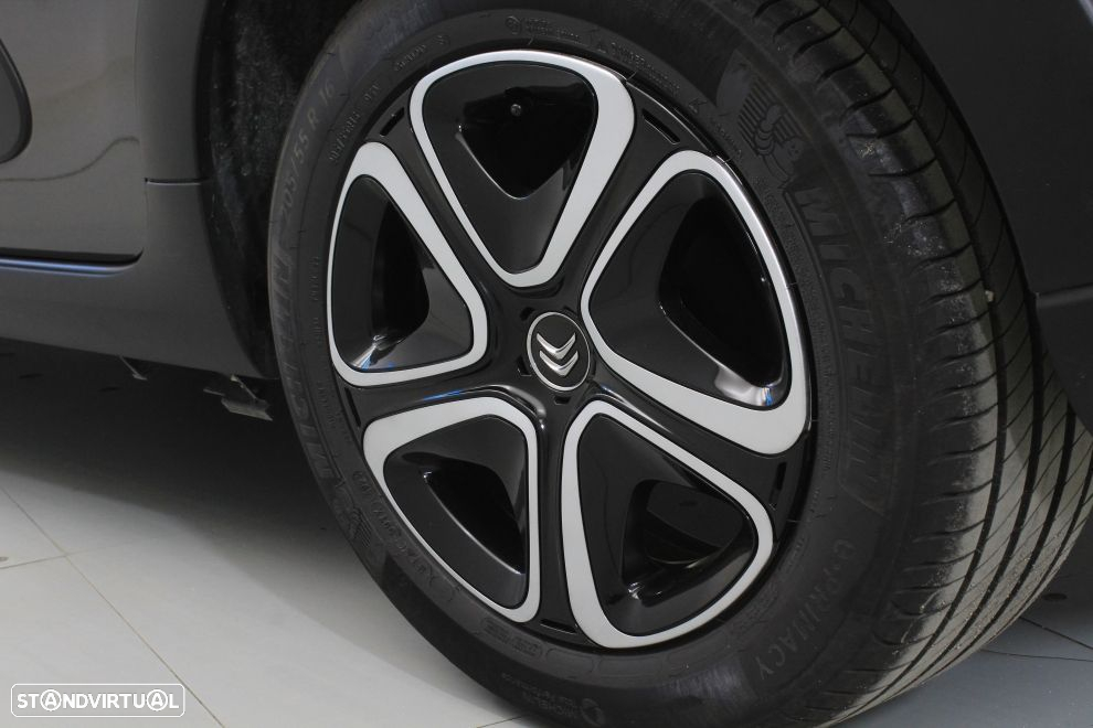 Citroën C3 1.2 PureTech Plus - 15