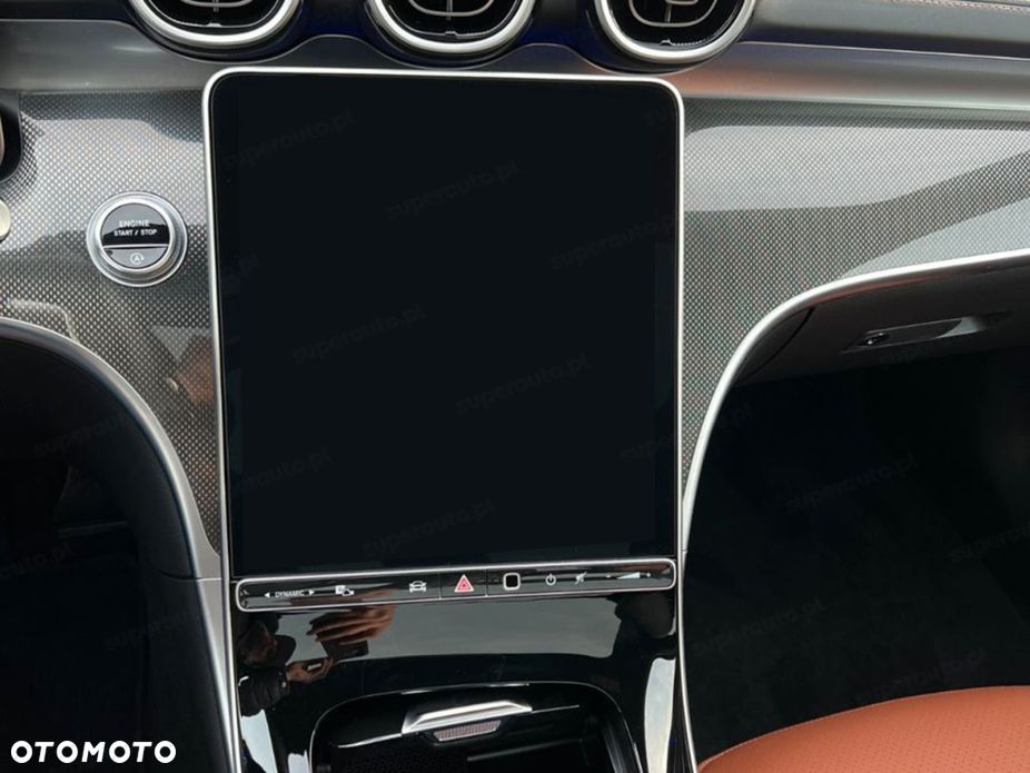 Mercedes-Benz Klasa C 220 d mHEV 4-Matic AMG - 10