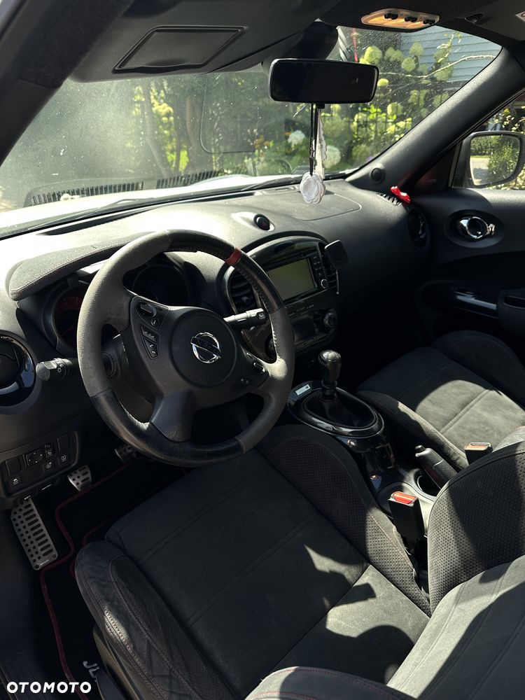 Nissan Juke 1.6 DIG-T Nismo RS - 14