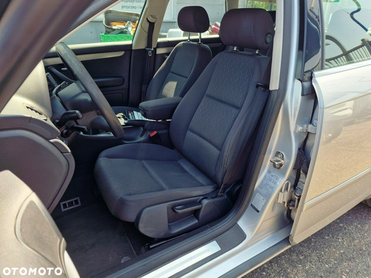 Audi A4 Avant 2.0 TDI - 5