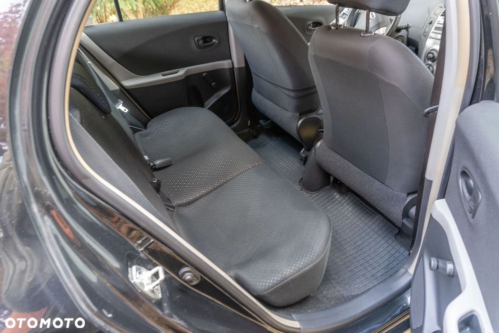 Toyota Yaris 1.33 Luna - 7