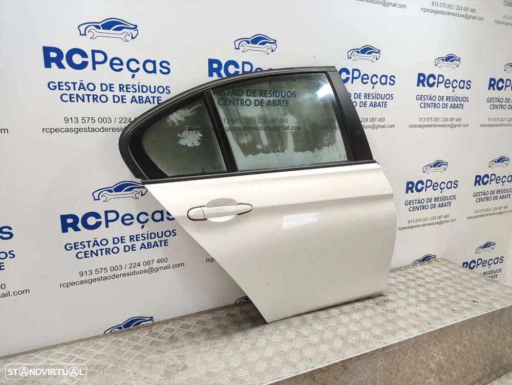 Porta Tras Traseira Direita BMW Serie 3 F30 Sedan Carro 2011 - 2018 - 3