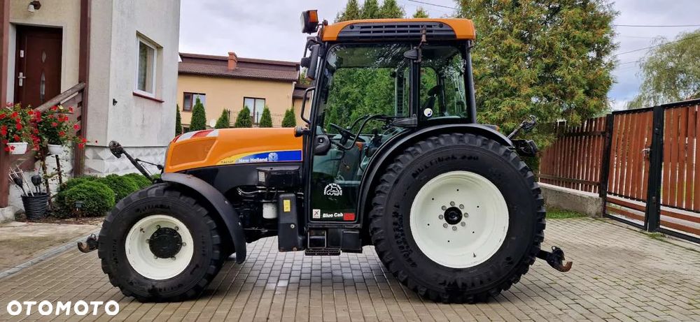 New Holland T4030F - 5