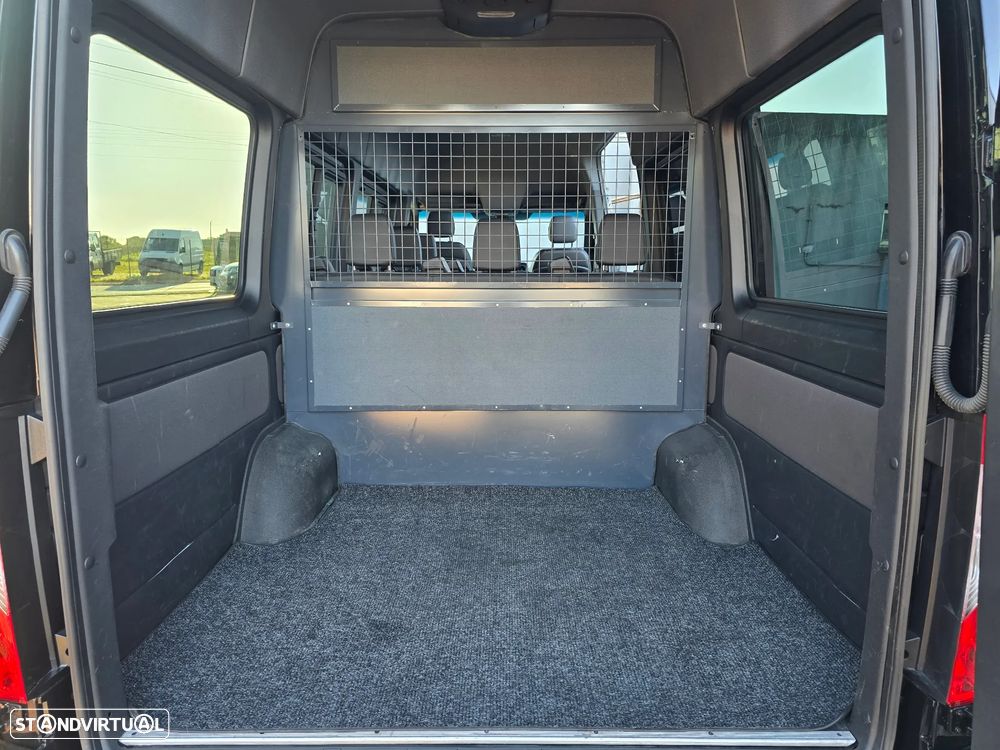Mercedes-Benz Sprinter 316 CDI/43 TA Luxo - 22