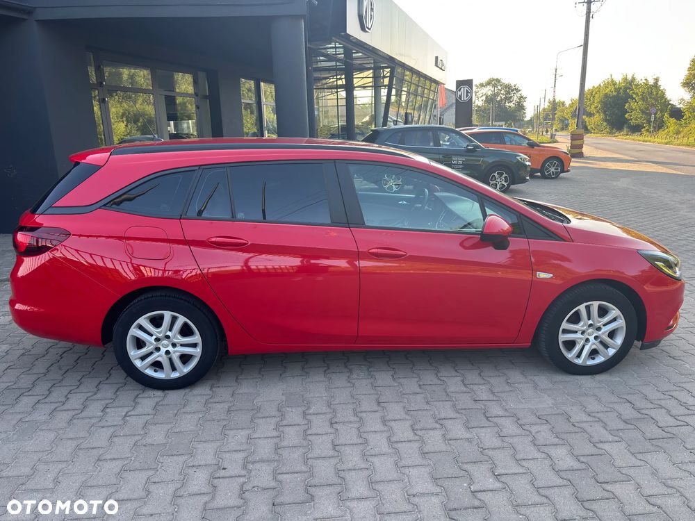 Opel Astra - 9