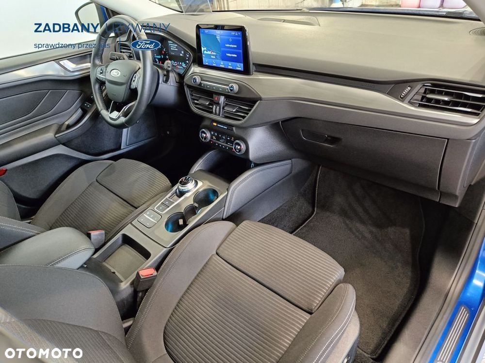 Ford Focus 2.0 EcoBlue Start-Stopp-System TITANIUM - 15