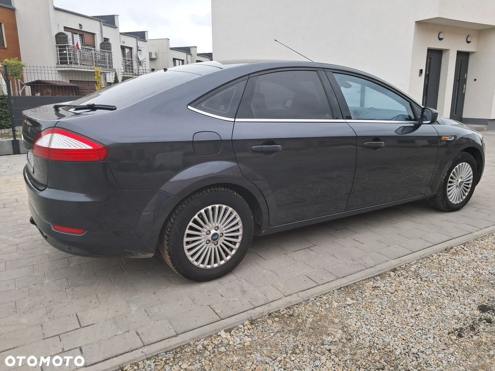 Ford Mondeo 2.0 Trend - 4