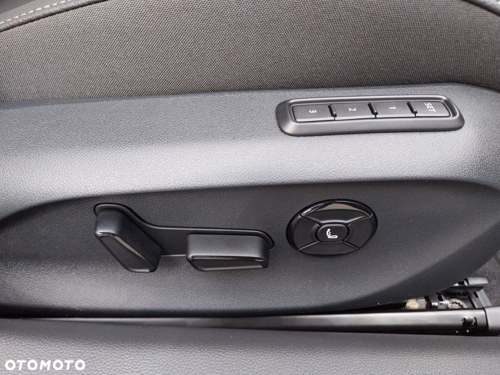 Skoda Superb 1.5 TSI Plug-in Hybrid Sportline DSG - 12