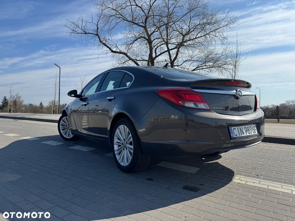 Opel Insignia 2.0 CDTI Cosmo ecoFLEX - 11