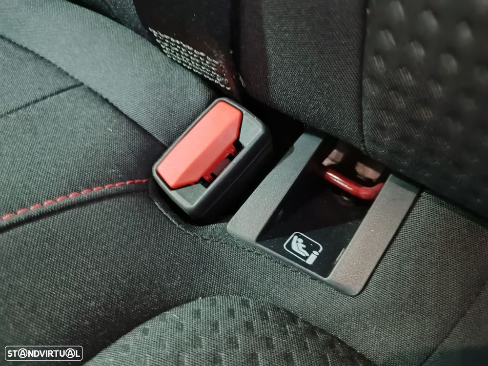 Ford Focus 1.0 EcoBoost ST-Line - 17