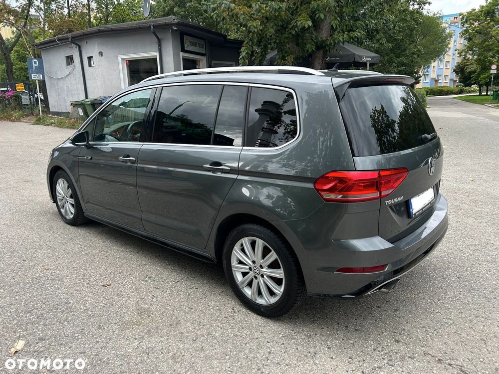 Volkswagen Touran 2.0 TDI BMT Highline DSG - 3