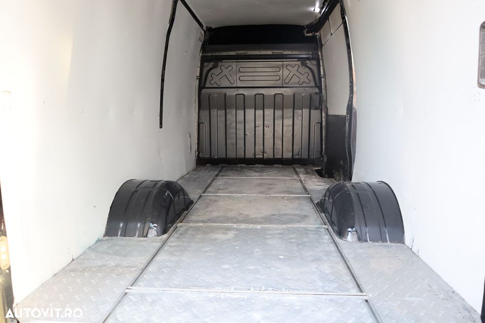 Iveco L3H2 2.3D 156CP - Axa Dubla - 14