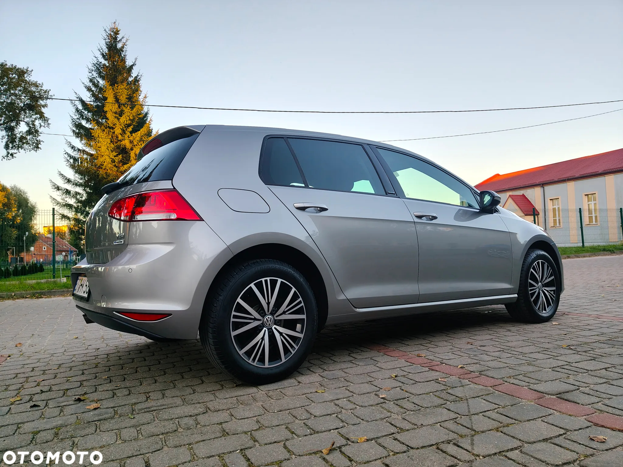 Volkswagen Golf 1.2 TSI BlueMotion Technology Allstar - 6
