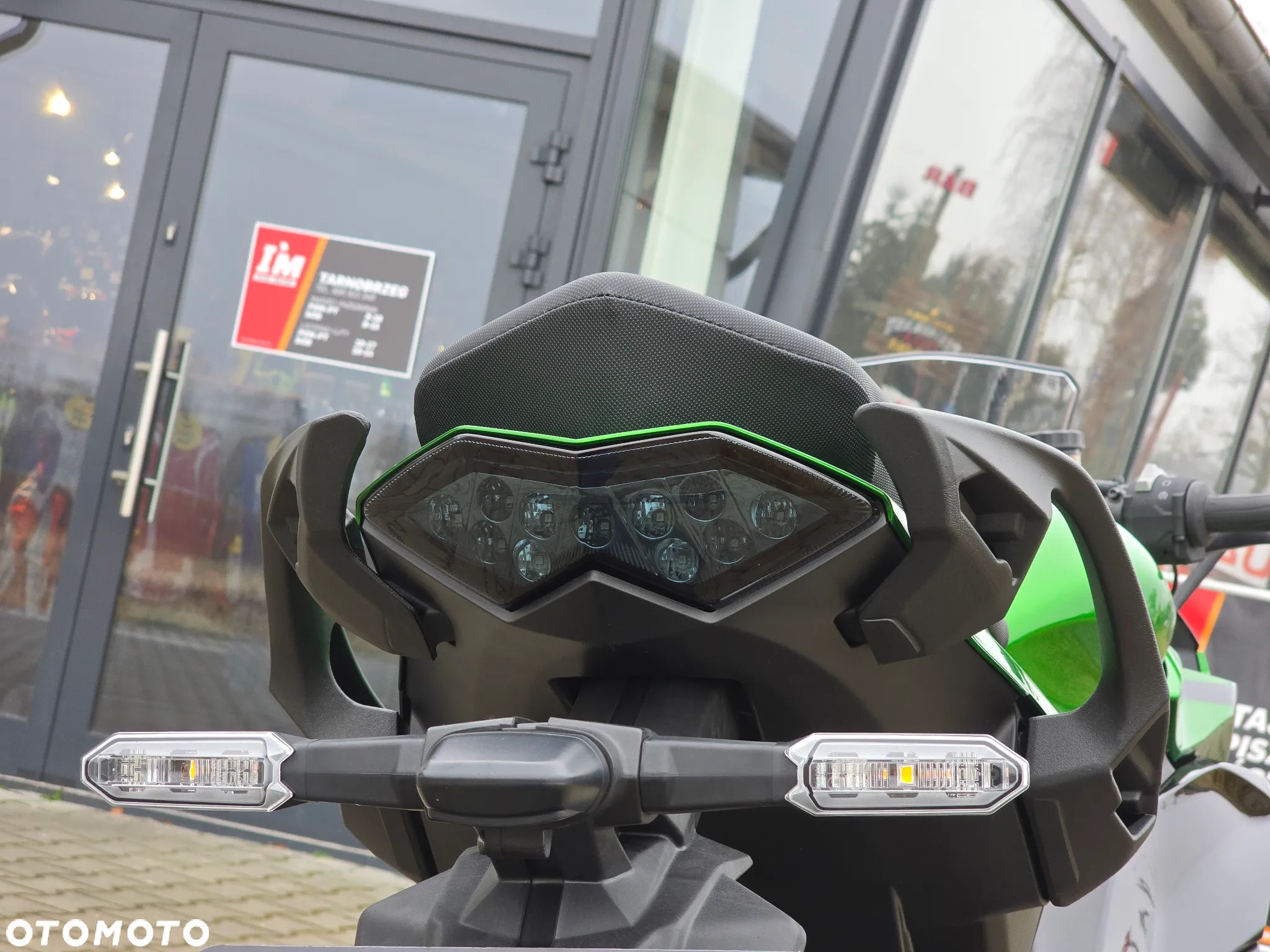 Kawasaki Ninja 1000 SX - 21