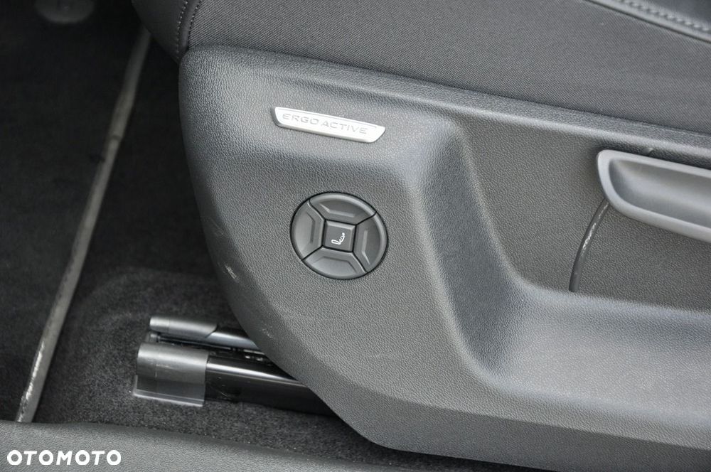 Volkswagen Tayron 2.0 TDI SCR 4MotION DSG Life - 13