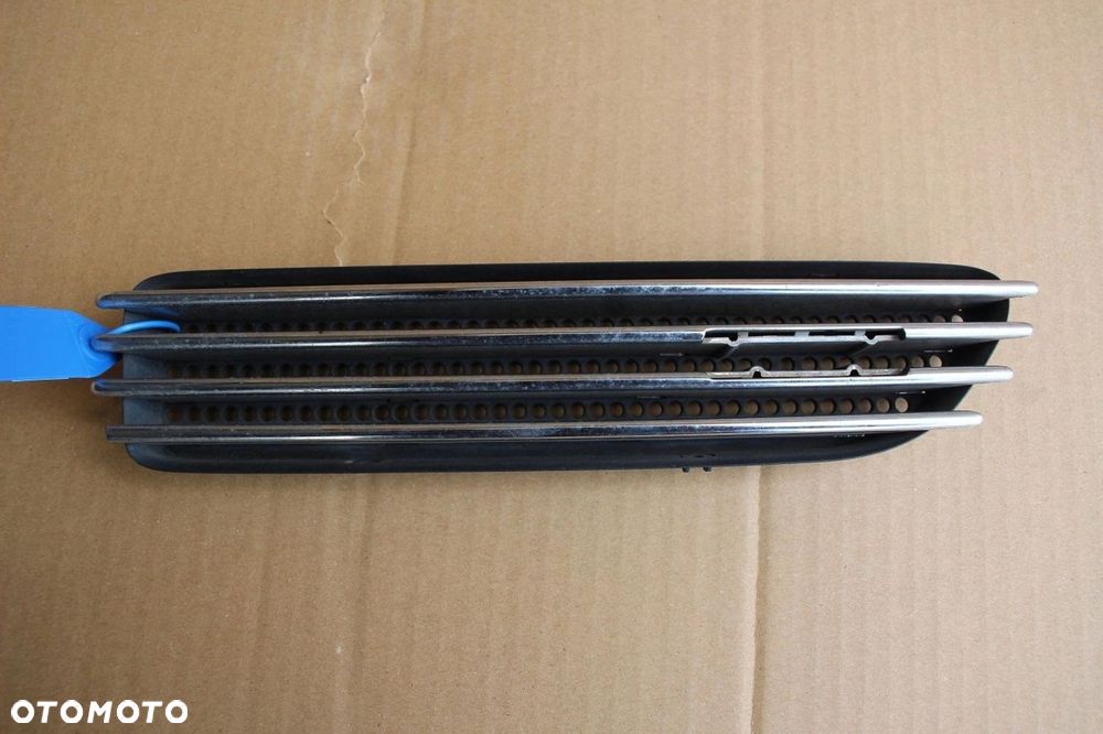 Wlot listwa błotnika PRAWA BMW e46 m3 coupe cabrio 2694608 oryginalna - 1