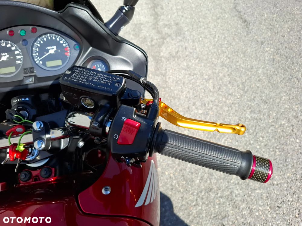 Honda CBF - 20