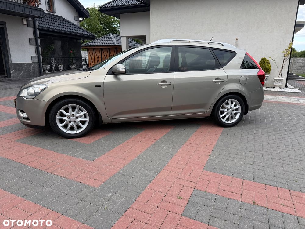 Kia Ceed 1.6 Optimum + - 4