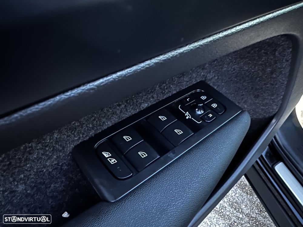 Volvo C40 Recharge Plus - 21