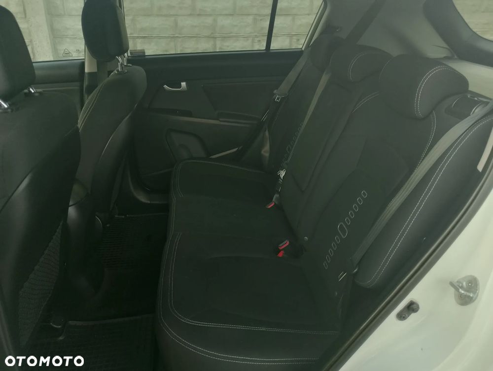 Kia Sportage 1.6 GDI L 2WD - 11