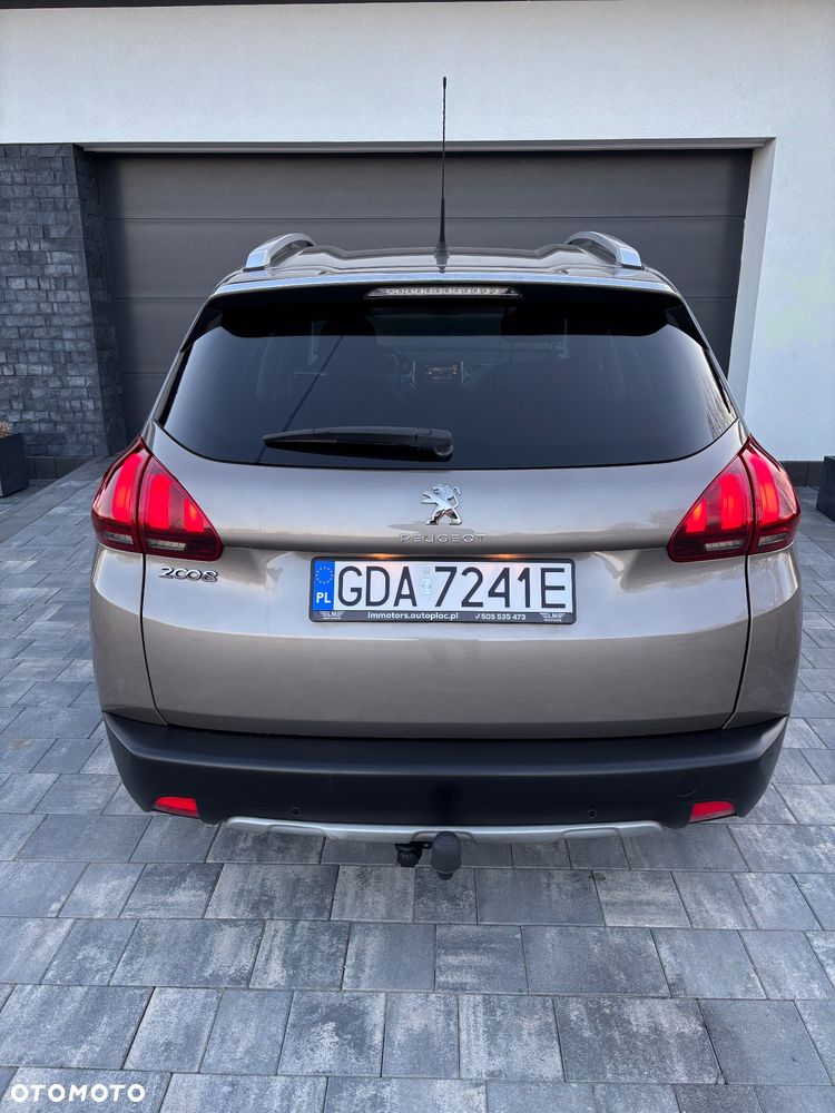 Peugeot 2008 1.6 BlueHDi Allure - 11