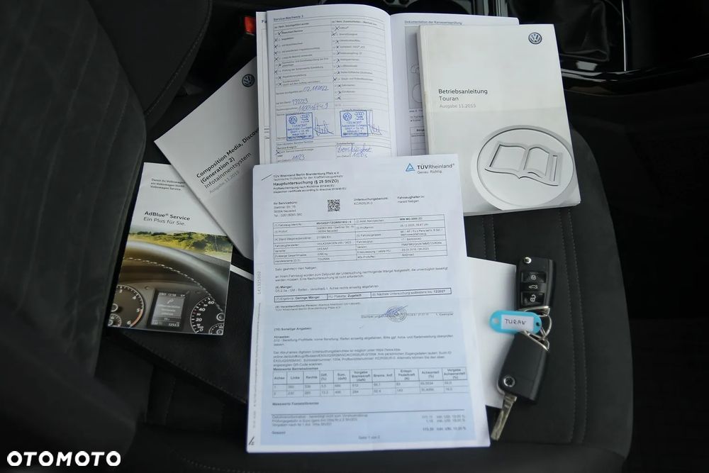 Volkswagen Touran 2.0 TDI SCR Highline - 39