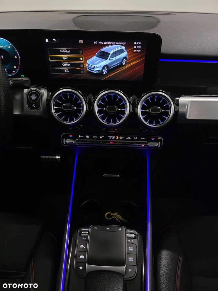 Mercedes-Benz GLB 220 d 8G-DCT AMG Line - 11