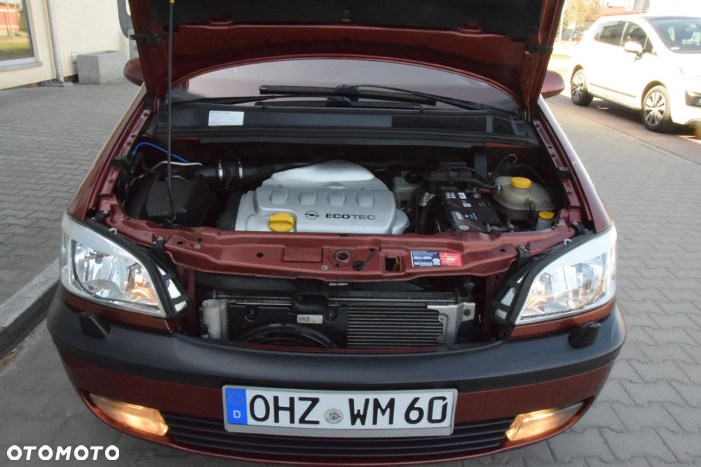 Opel Zafira 1.8 16V Elegance - 17