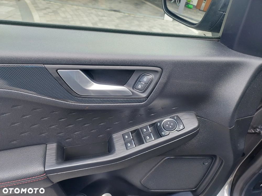 Ford Kuga 2.0 EcoBlue AWD ST-Line - 13