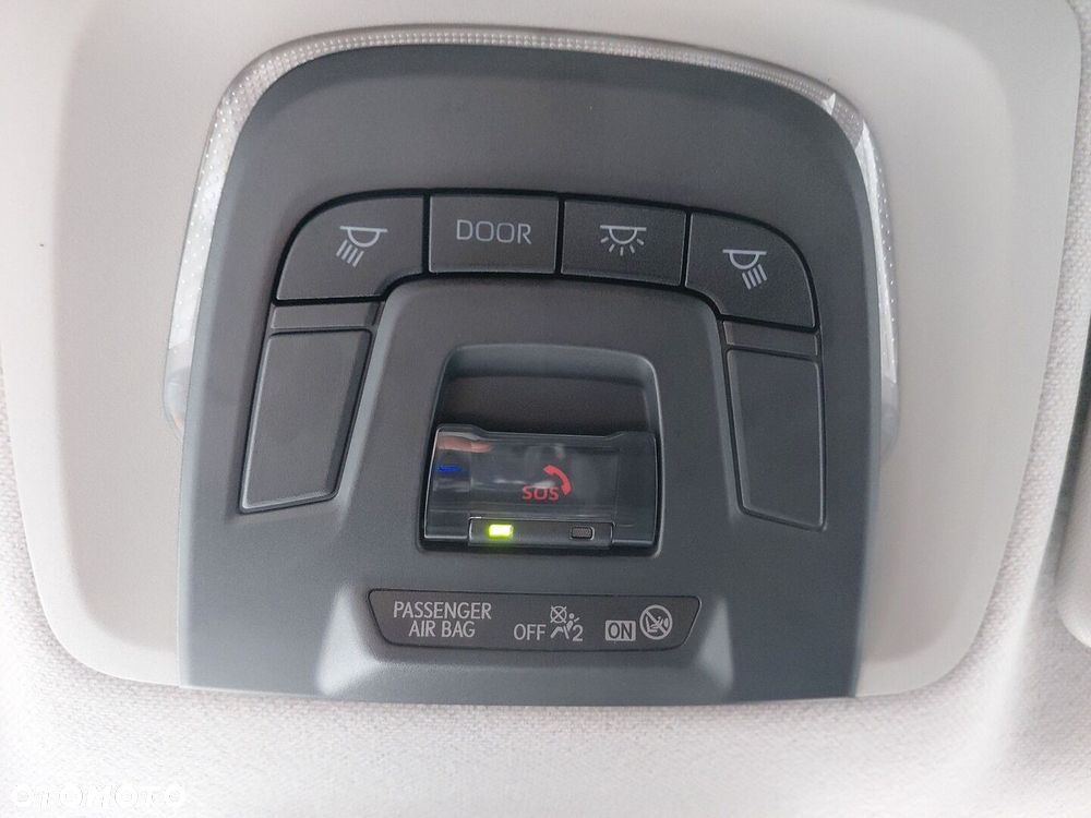 Toyota Corolla 1.8 Hybrid Comfort - 27