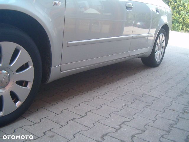 Audi A4 Avant - 30
