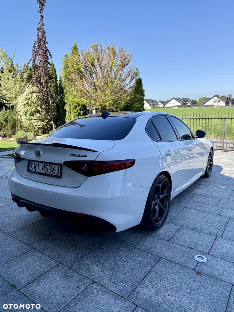 Alfa Romeo Giulia 2.0 Turbo Veloce - 5