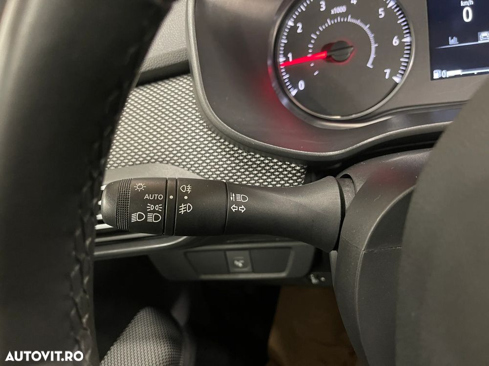 Dacia Logan TCe 90 MT6 Comfort - 19