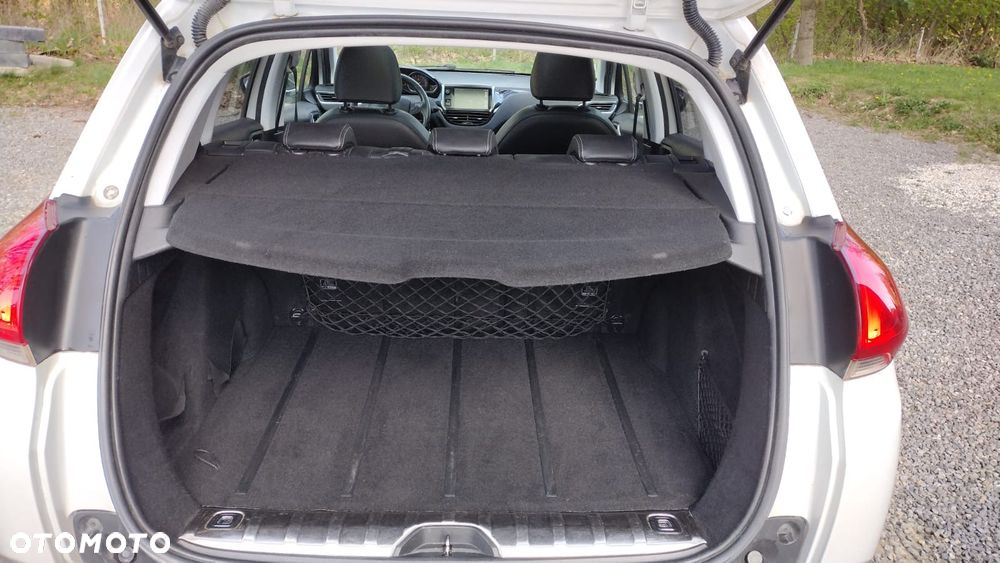 Peugeot 2008 e-HDi FAP 115 STOP & START Allure - 19