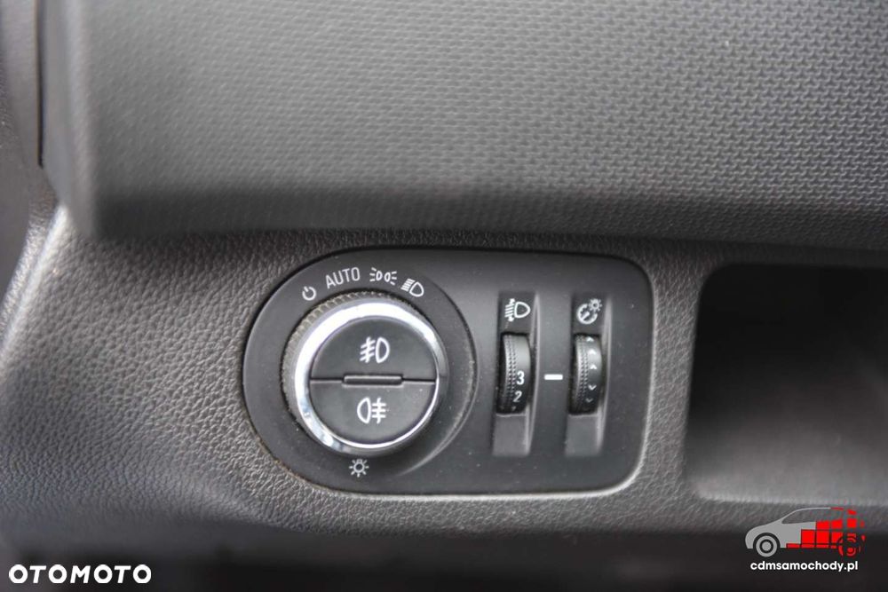 Opel Meriva - 32