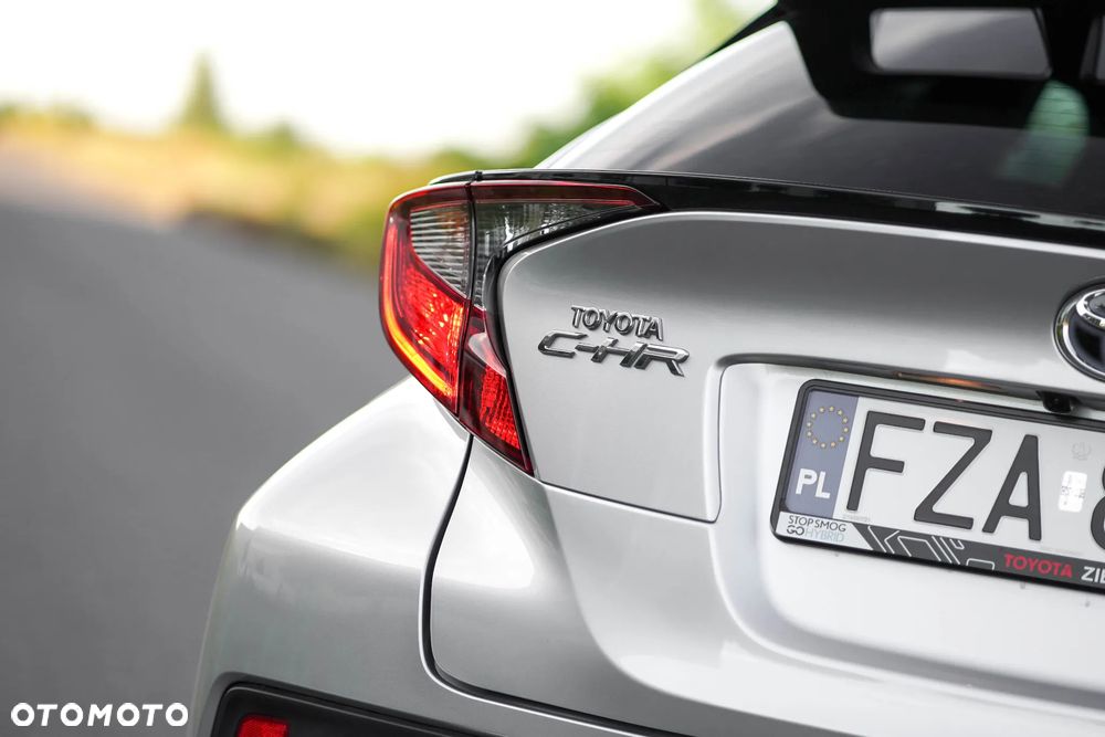 Toyota C-HR - 13