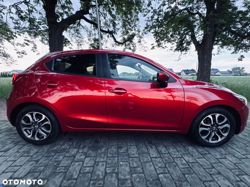 Mazda 2 - 15
