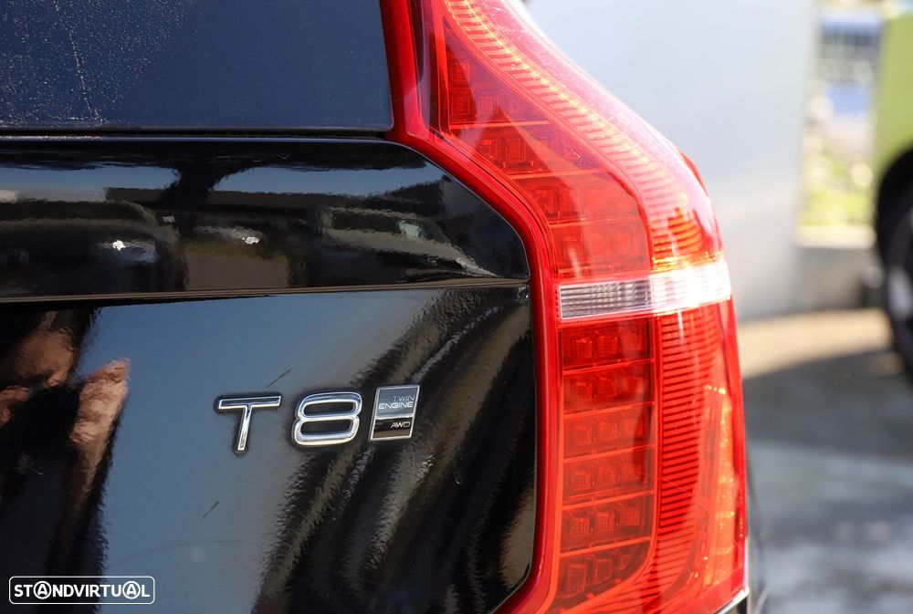 Volvo XC 90 2.0 T8 PHEV Momentum Plus AWD - 29